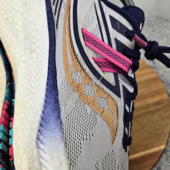 Saucony Triumph 20 Prospect Glass Athletic Gym Running Shoe Womens 10 S10759-40 - Picture 10 of 15